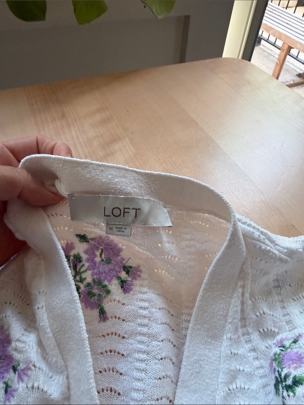 Loft 100% cotton Cardi with detailed flowers. - Picture 3 of 4